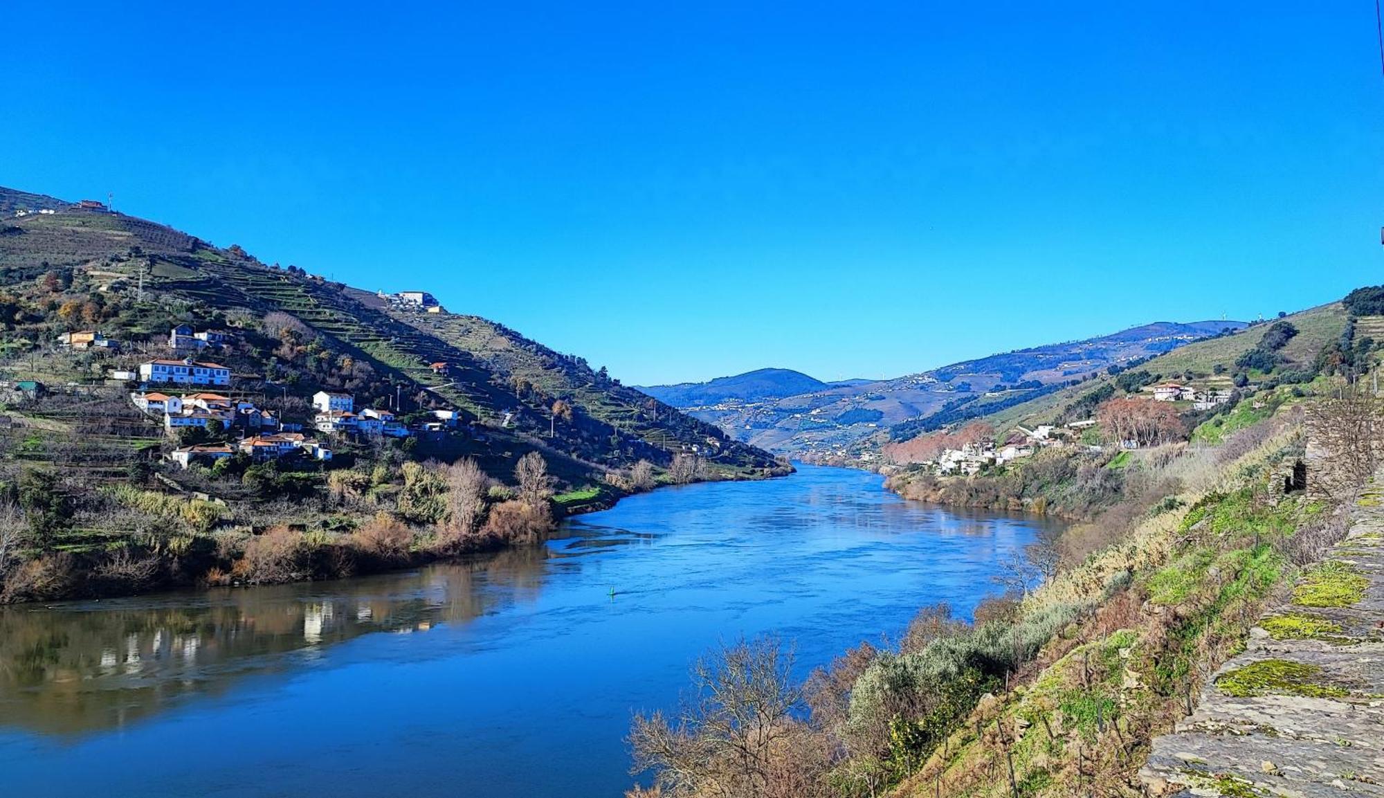The River House Peso da Regua Exterior photo