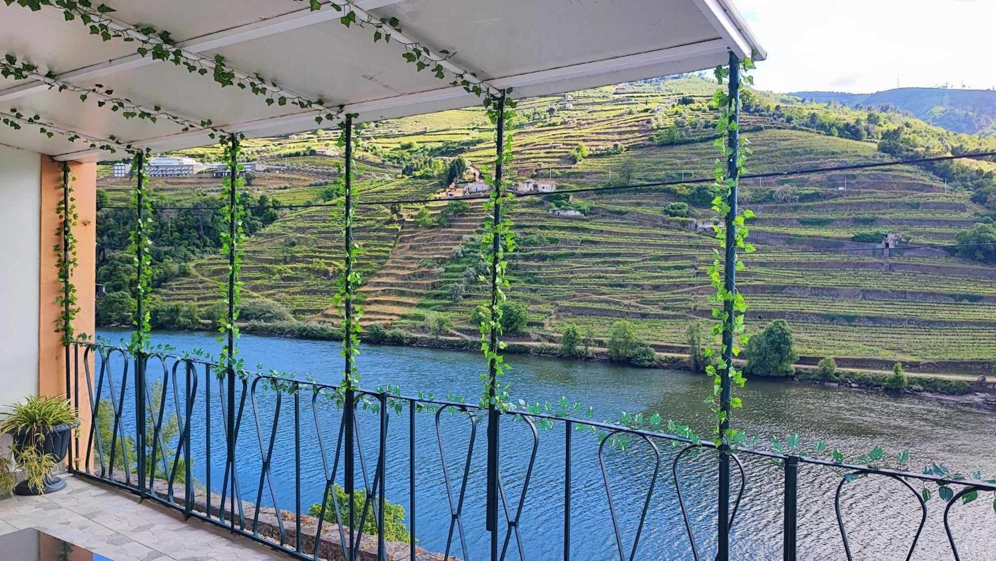 The River House Peso da Regua Exterior photo